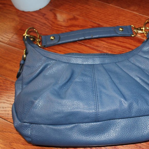 blue purse - Picture 3 of 5